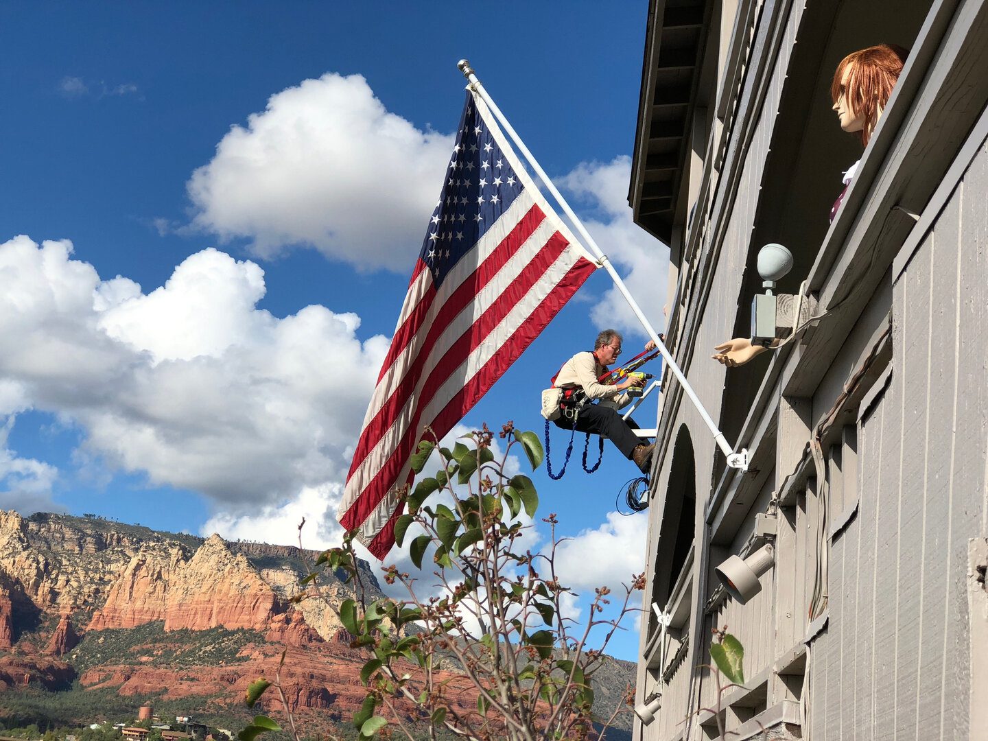 Sedona Seven Arches Live