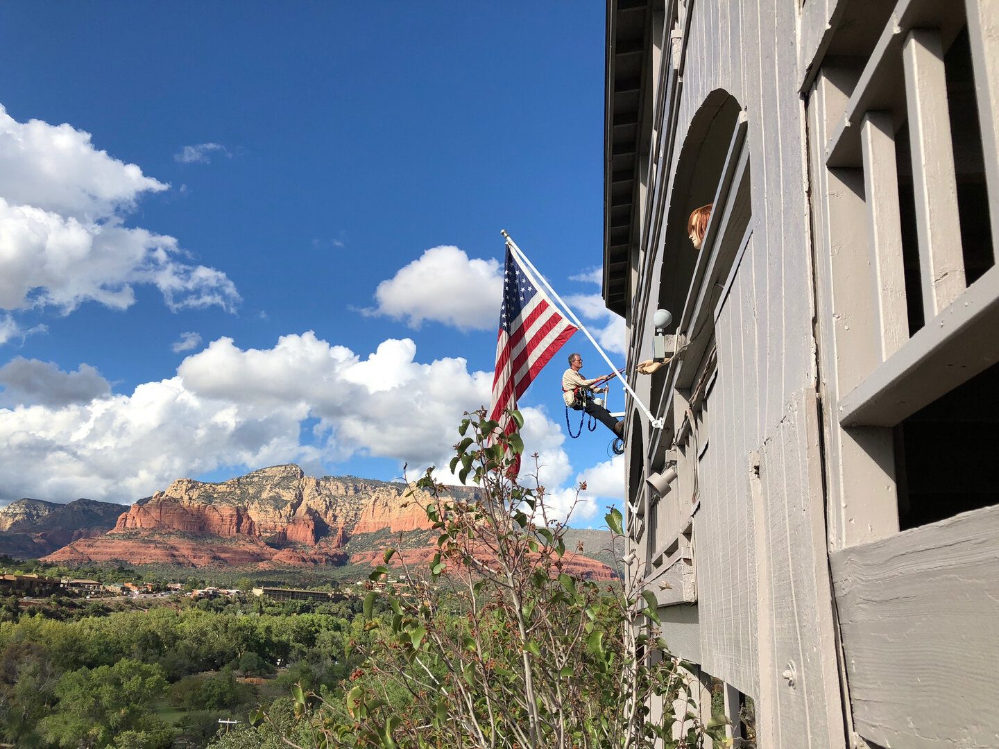 Sedona Seven Arches Live