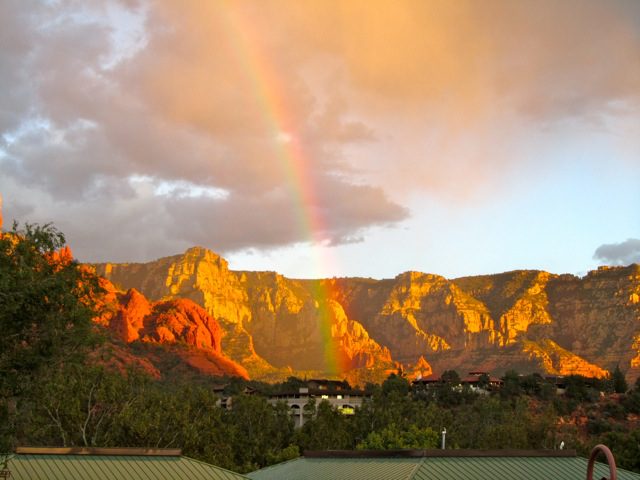 Sedona Seven Arches Live